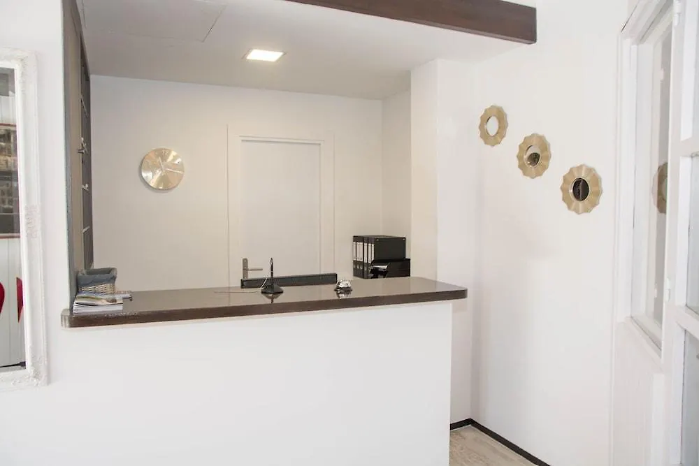 Hostal El Raco De Castello Castelló d'Empuries